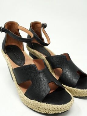 L’AmourDesPieds (LDP) black leather espadrille ankle strap wedge sandals, Size 6